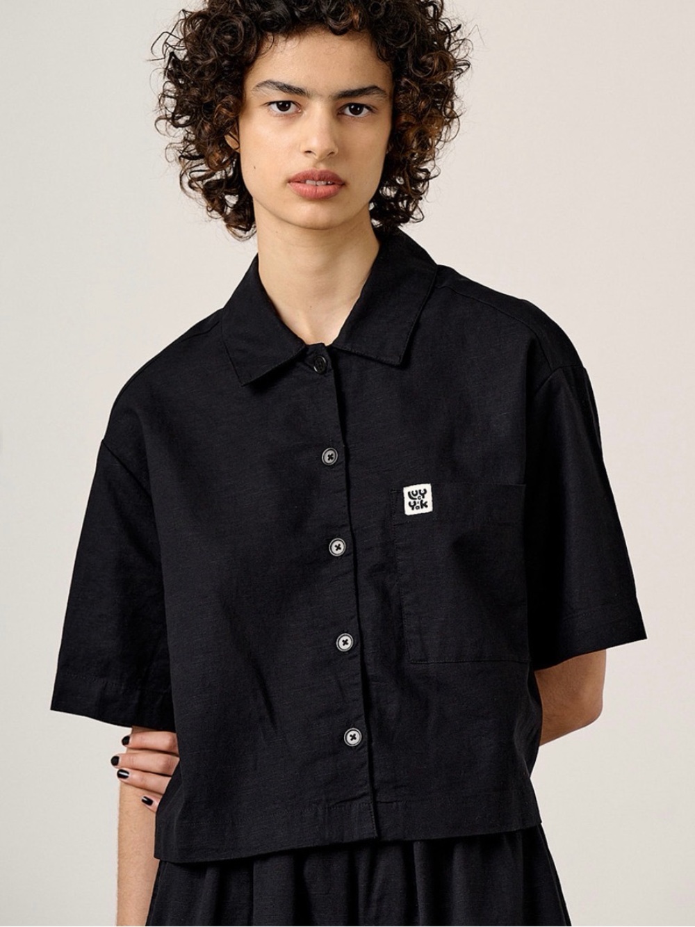 Lucy & Yak Button Down Short Sleeve Cropped Top
